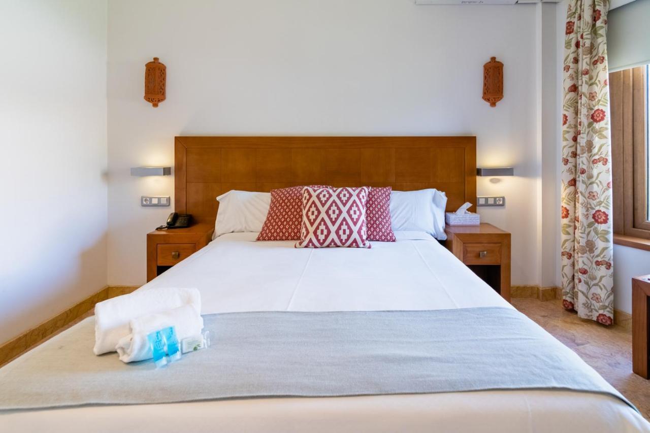 Hotel Riad Arruzafa Córdoba Buitenkant foto